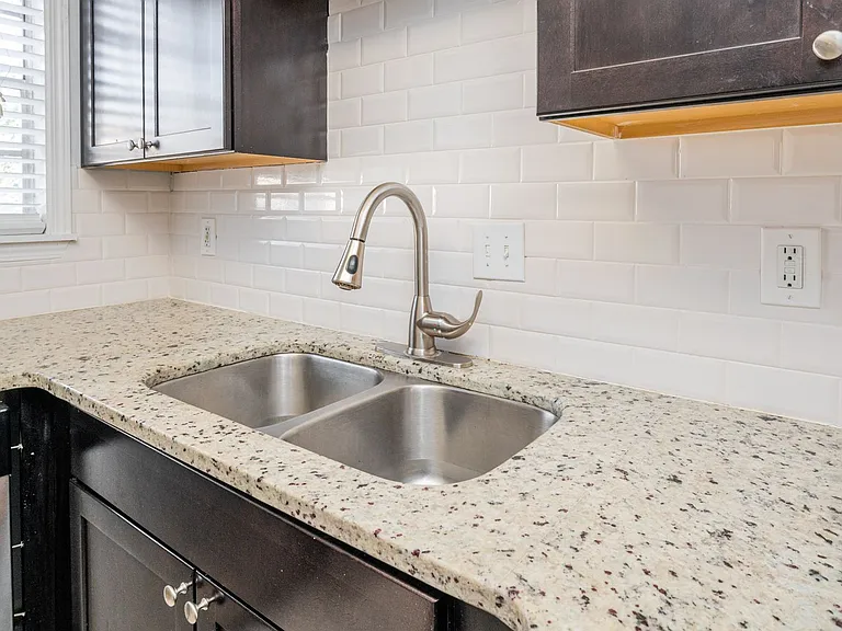 3200 Hillside Ave — Photo 14