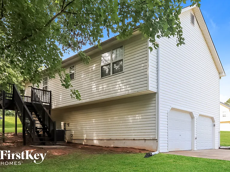 16 Pleasant Dr — Photo 15