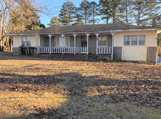 210 Orchard St, Raymondville, MO 65555