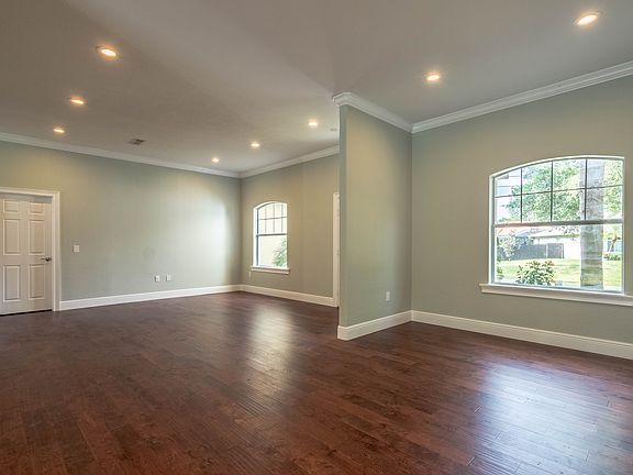 5th image of 5118 Adina Cir