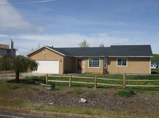 421 S Grays Ln, Nampa, ID 83687