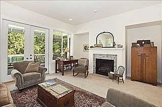 4th image of 13716 49th Avenue Ct NW