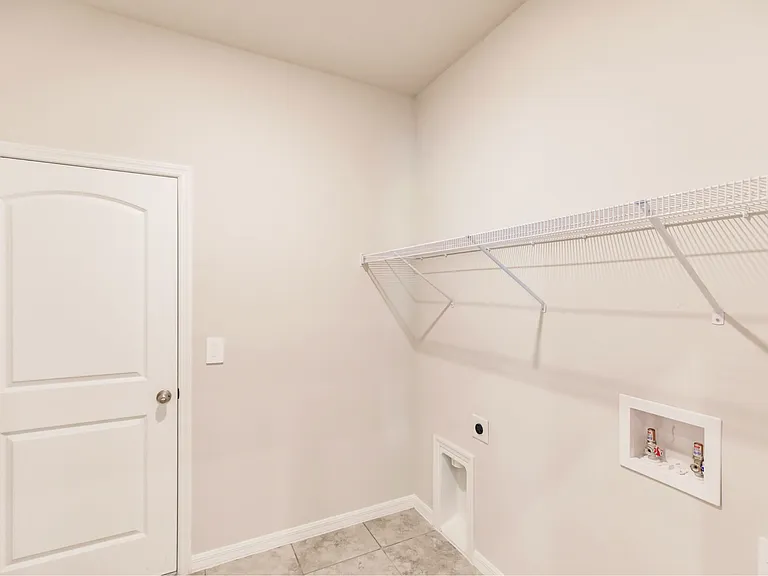 3603 NE 12th Ct — Photo 15