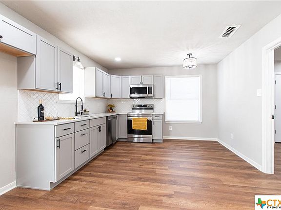 5th image of 3706 Griffin Dr