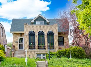 7047 N 26th Pkwy, Berwyn, IL 60402