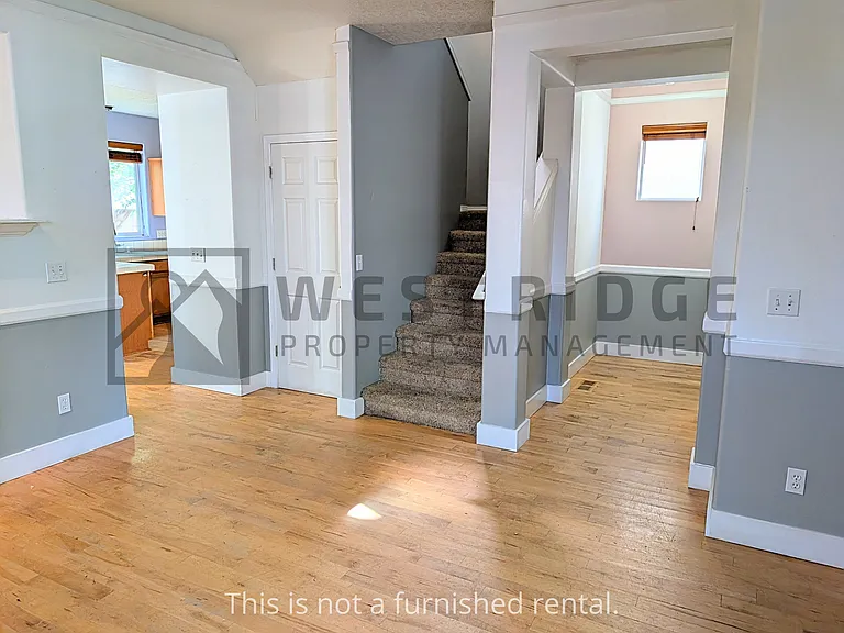 1467 SE Blanchard St — Photo 5