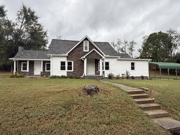 1320 Old Highway 31 E, Westmoreland, TN 37186