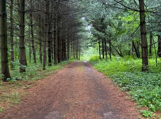 Calvin Center Rd, Cassopolis, MI 49031