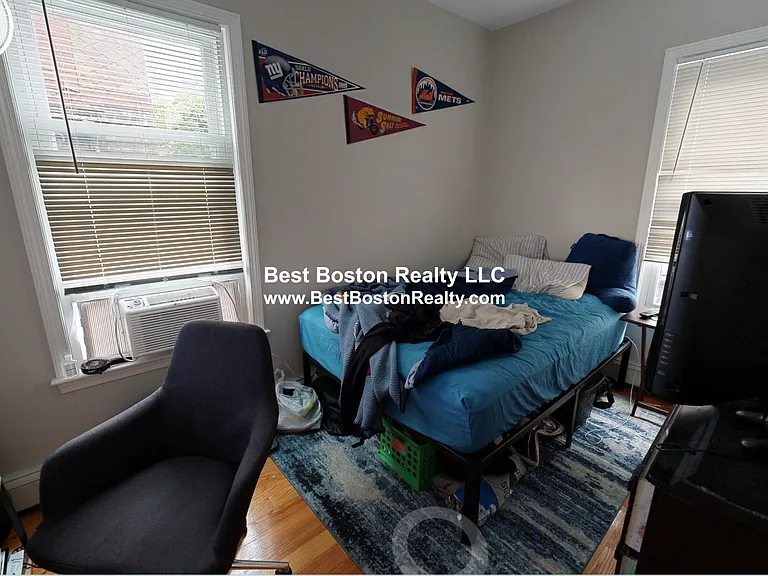 23 Portsmouth St #1 — Photo 4