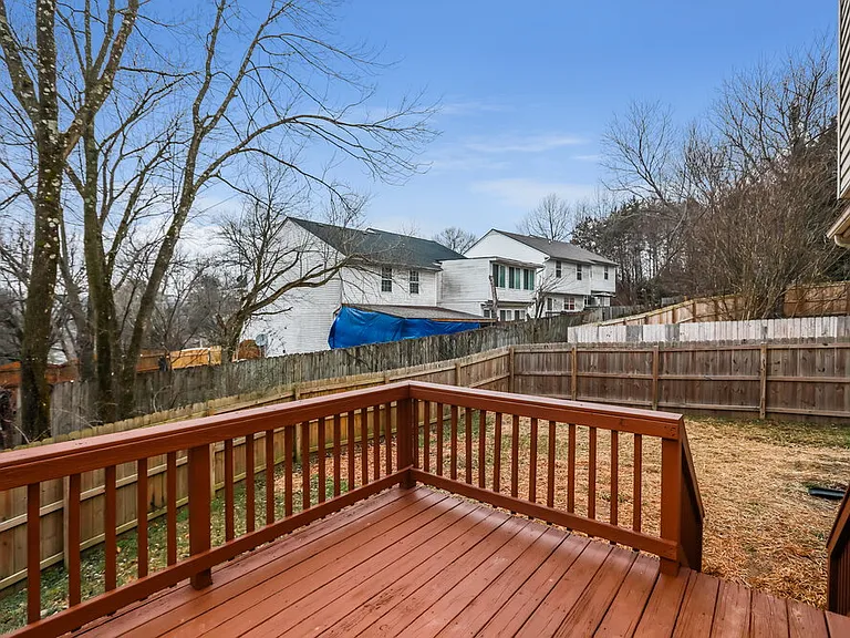 4505 Hunters Green Cir — Photo 14