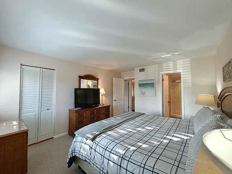 443 Pine Glen Ln #B-2 — Photo 13