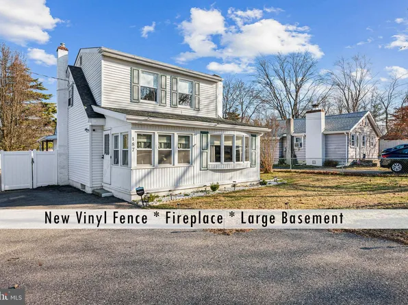 187 Woodlawn Ave, Mantua, NJ 08051
