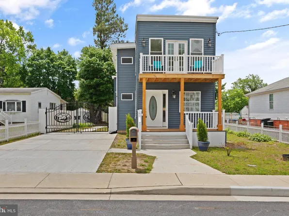 345 Townsend Rd, Essex, MD 21221