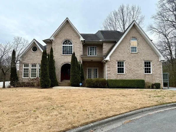 1919 Richland Ln, Dalton, GA 30720