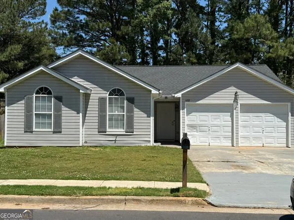 6372 Stonebridge Creek Ln, Lithonia, GA 30058