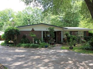 605 Center Park Dr, Springhill, LA 71075