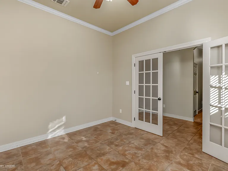 112 Clear Brooke Dr — Photo 17