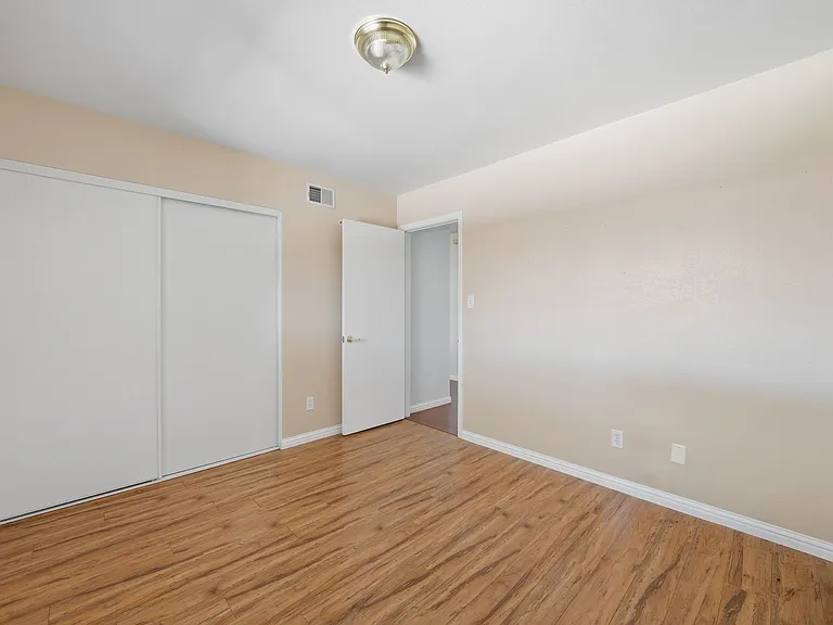 754 Guava Ave — Photo 23