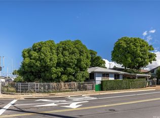 4202 Salt Lake Blvd, Honolulu, HI 96818