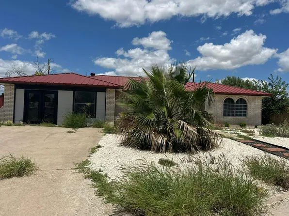 121 Philemon St, Del Rio, TX 78840