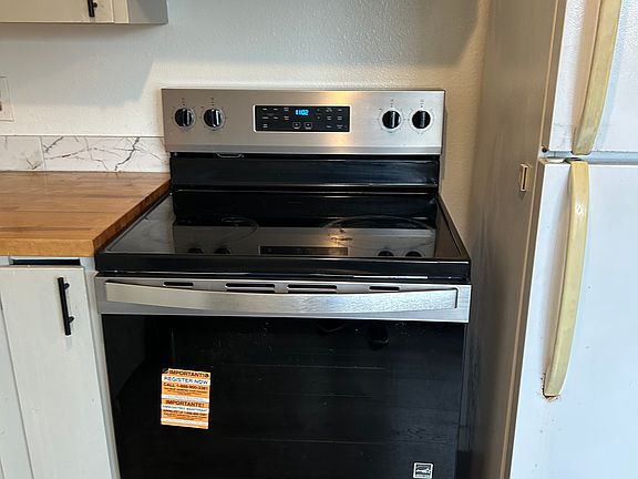 4th image of 3323 E 21st St #5