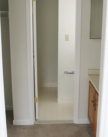 520 Upland St — Photo 8