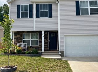 214 Roper St, Candler, NC 28715