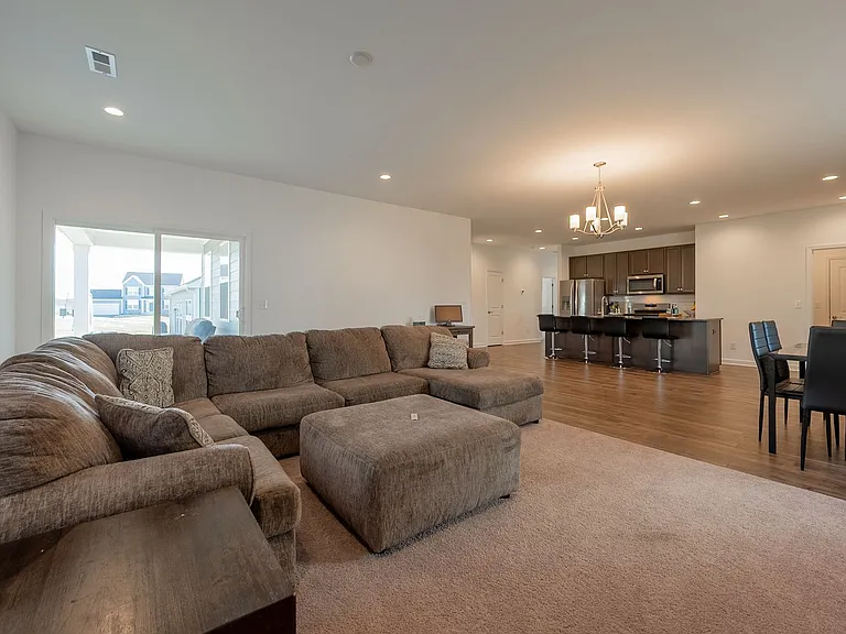 5006 Forsythia Pl — Photo 46
