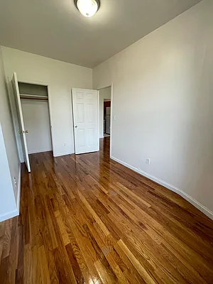 Rented by SAFEGUARD REALTY PARTNERS LLC | media 17