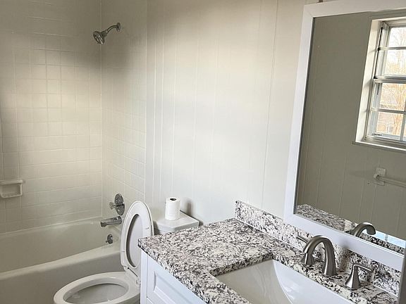 4th image of 4605 Zirkle Dr