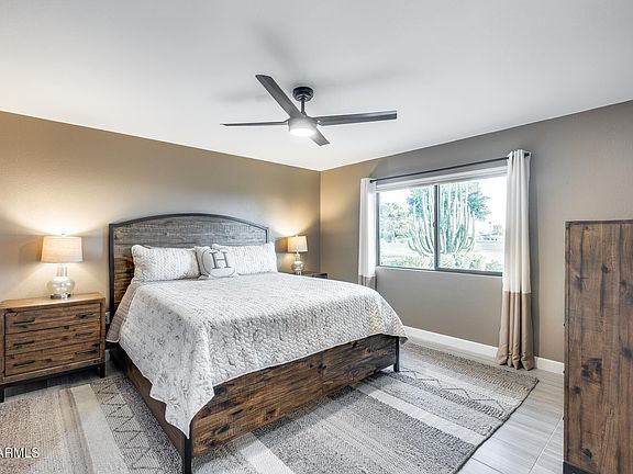 3rd image of 11113 W BOSWELL Boulevard