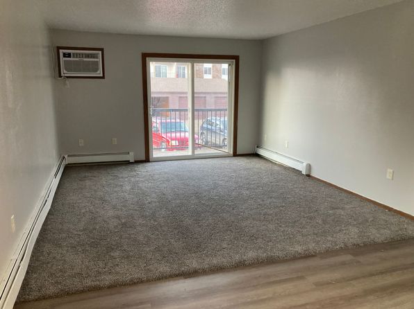 2715 Hawken St APT 9