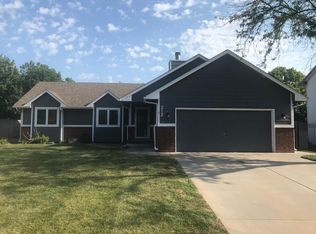 212 E Buckthorn Rd, Derby, KS 67037