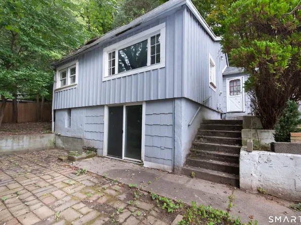 21 Riviera Terrace, Oxford, CT 06478