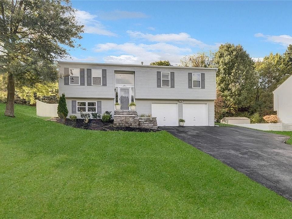 1st image of 197 Londonderry Dr