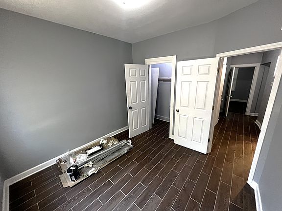5th image of 10410 S Maryland Ave #2