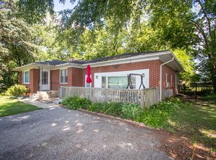 1807 Ohio St, La Porte, IN 46350