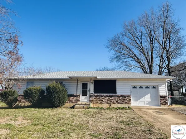 116 Crescent Dr, Lincoln, MO 65338