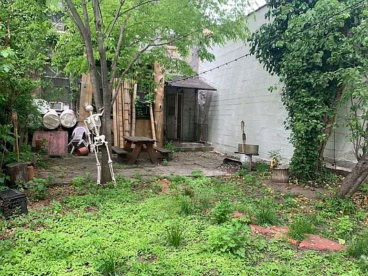 Rented by Tapiro Realty | media 3