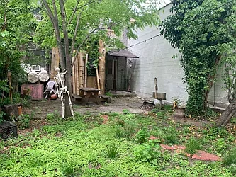 Rented by Tapiro Realty