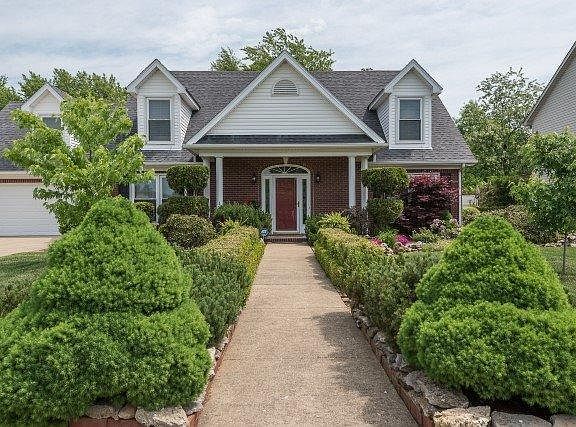4th image of 720 Eureka Dr