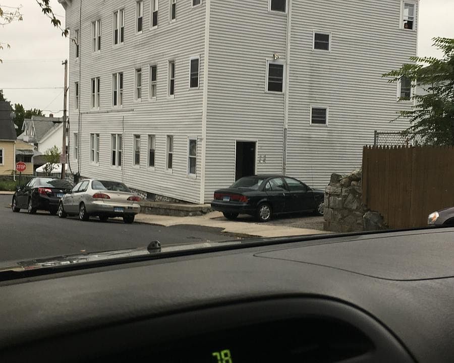 2nd image of 19 Laval St APT 2E