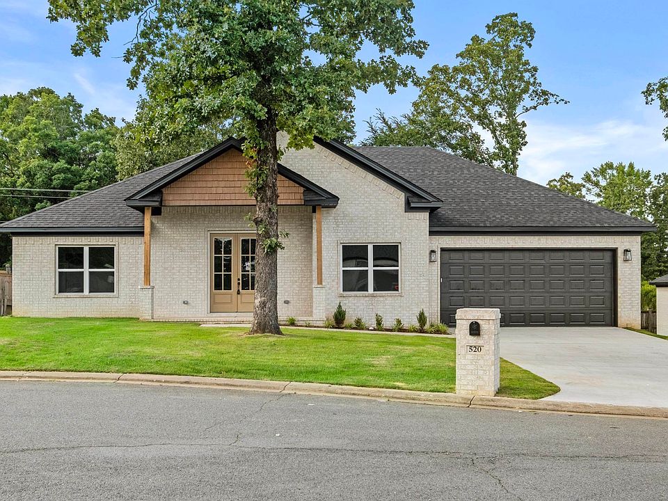 1st image of 520 Forest Oak Cv