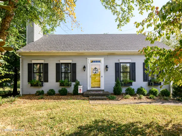 515 N Watterson Trl, Douglass Hills, KY 40243