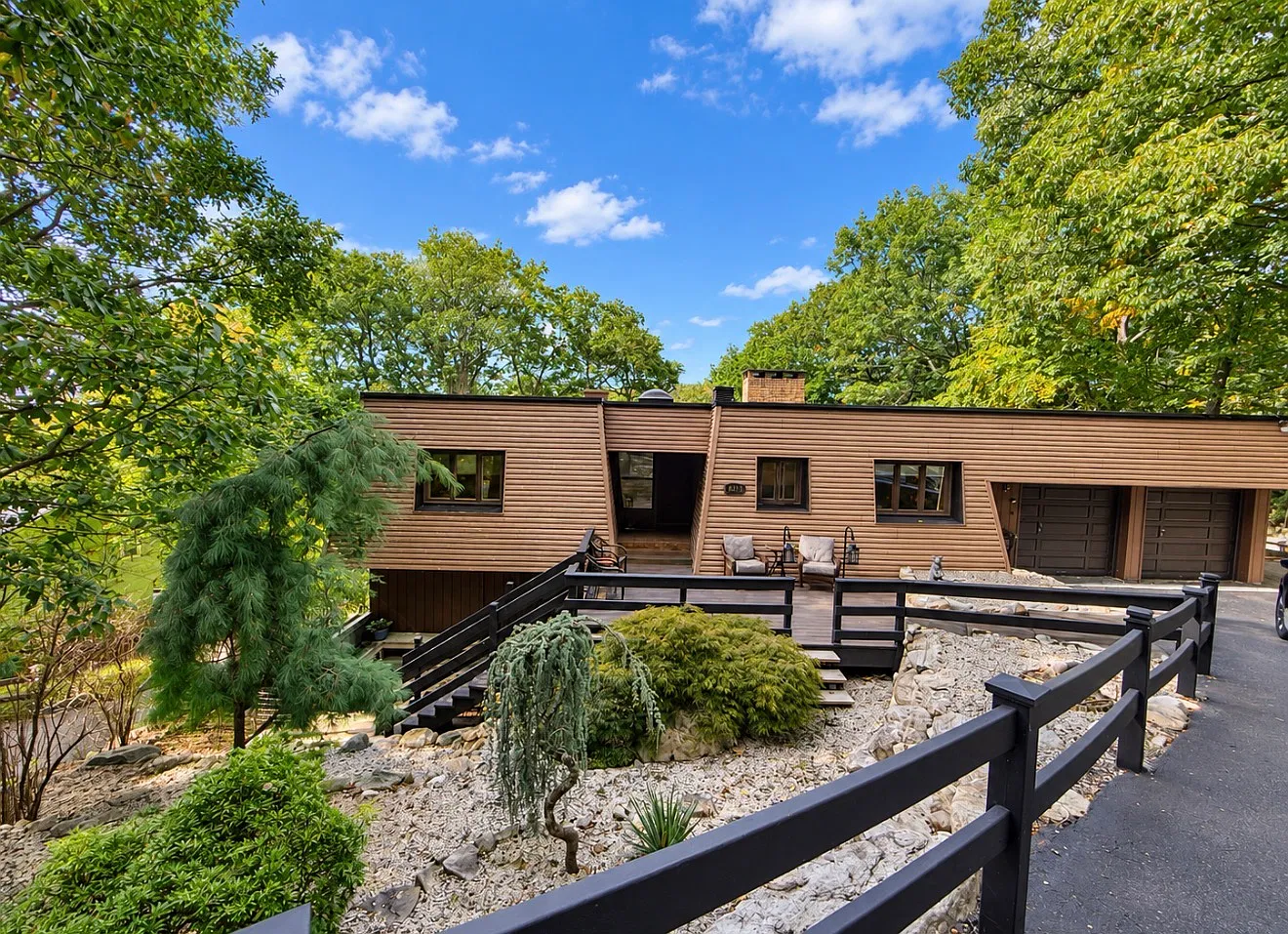 1 bed, $2,300 — Photo 1