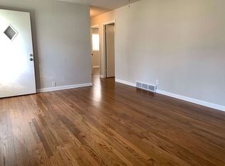 6616 Spencer St, Omaha, NE 68104