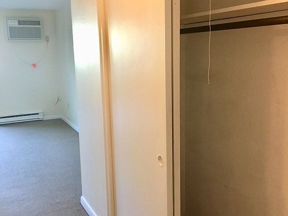 3rd image of 242 Waterman Ave APT B13