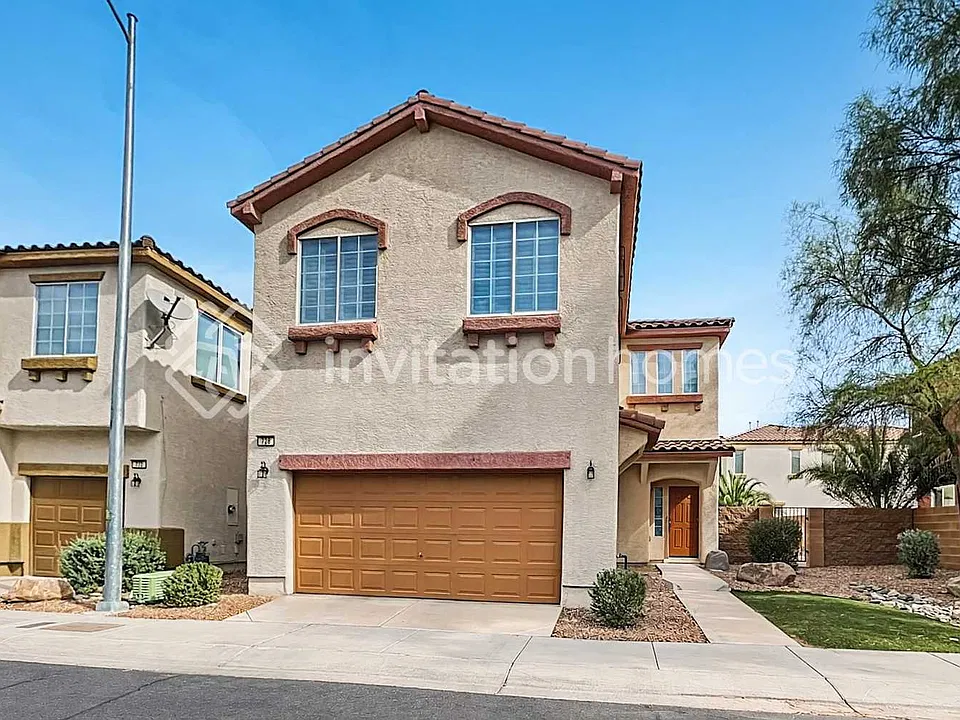 728 Easter Lily Pl