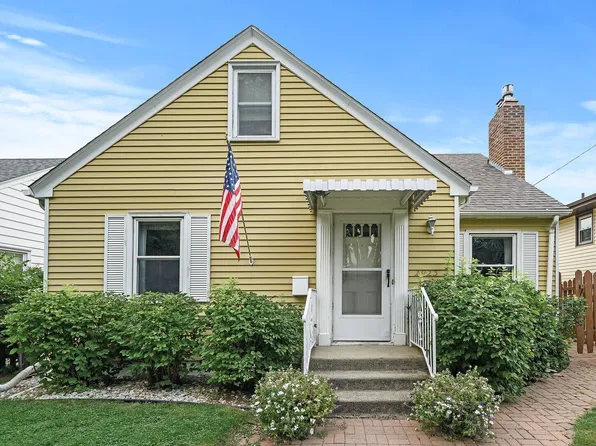2923 Cleveland St NE, Minneapolis, MN 55418