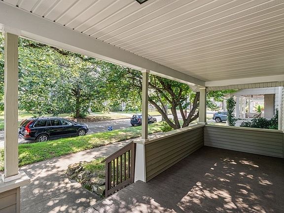 3rd image of 38 Manchester Ter